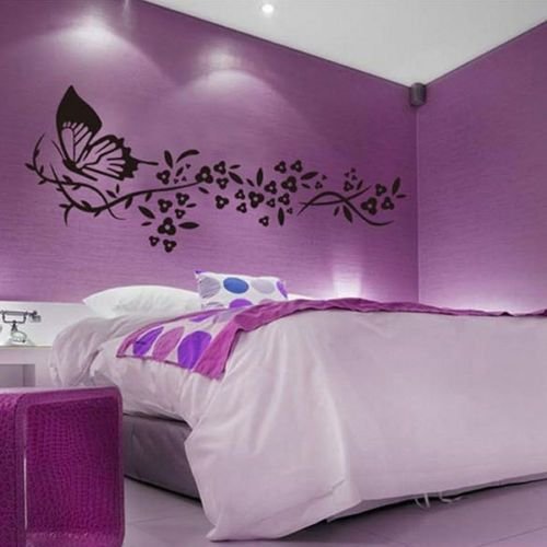 Фиолетовая стена