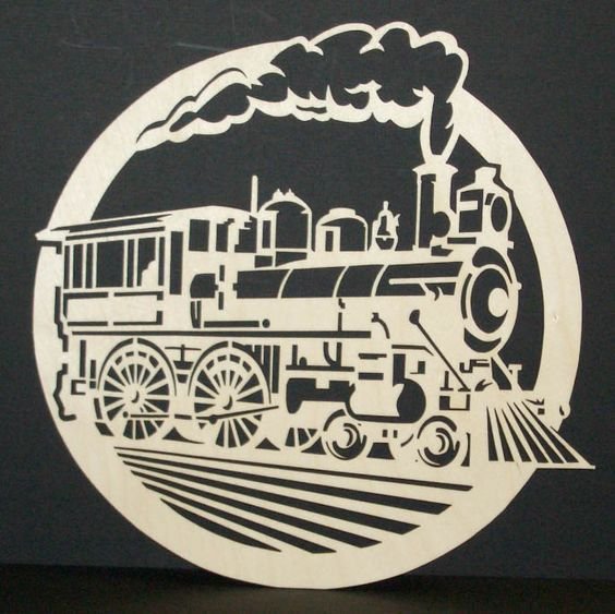 Поезд из фанеры