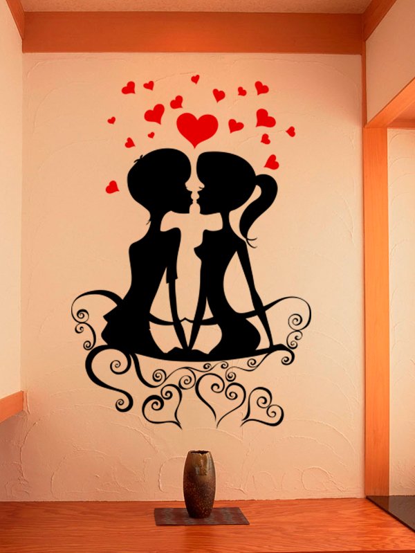 Силуэт влюбленных в кафе