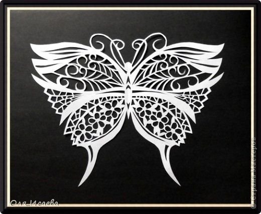 Вытынанки бабочки