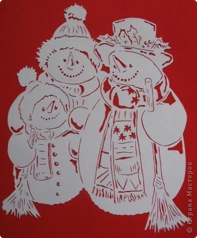 Семейство снеговиков вытынанки
