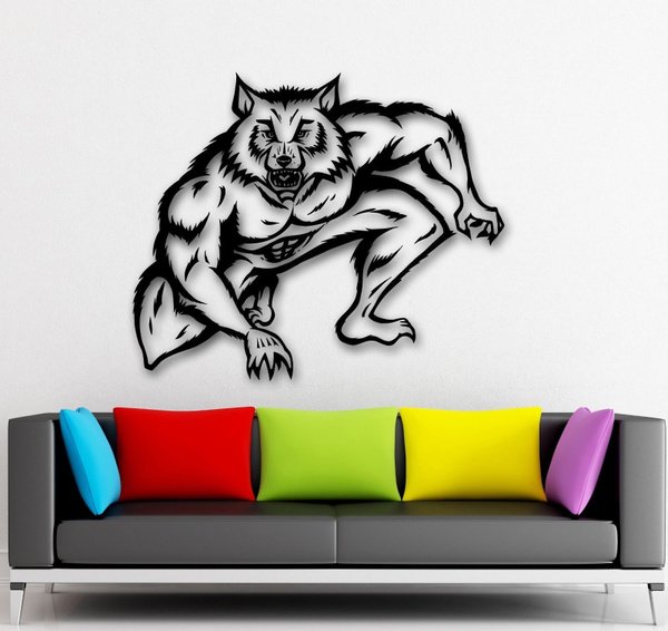 Рисунок волка на стене