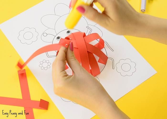 Аппликация из полос бумаги