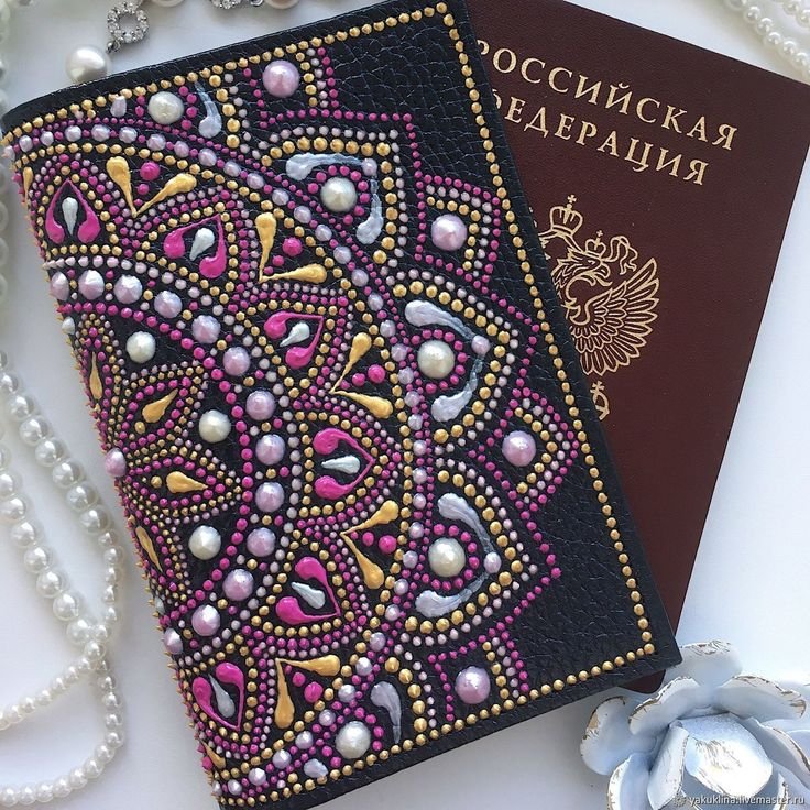 Роспись обложки для паспорта