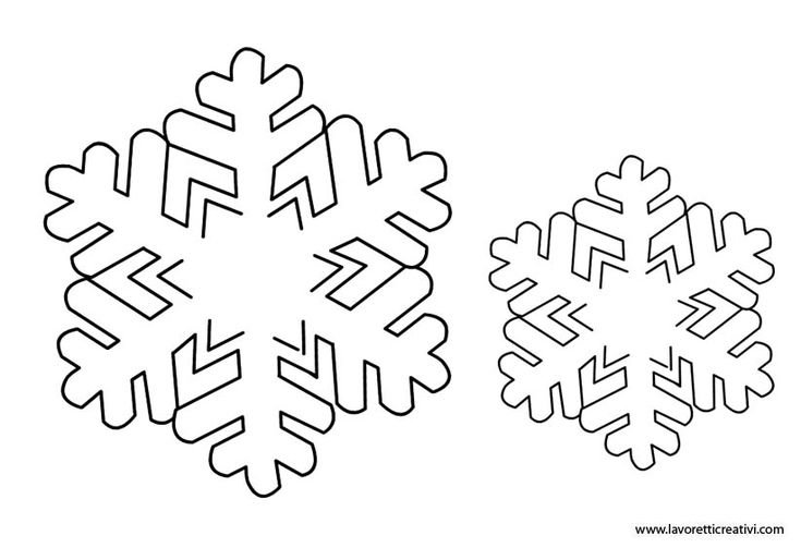 Снежинки разного размера на одном листе