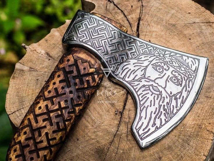 Орнамент на топорище
