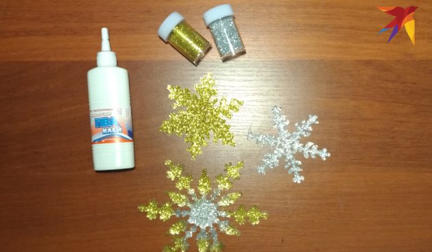 Снежинки из клея ПВА