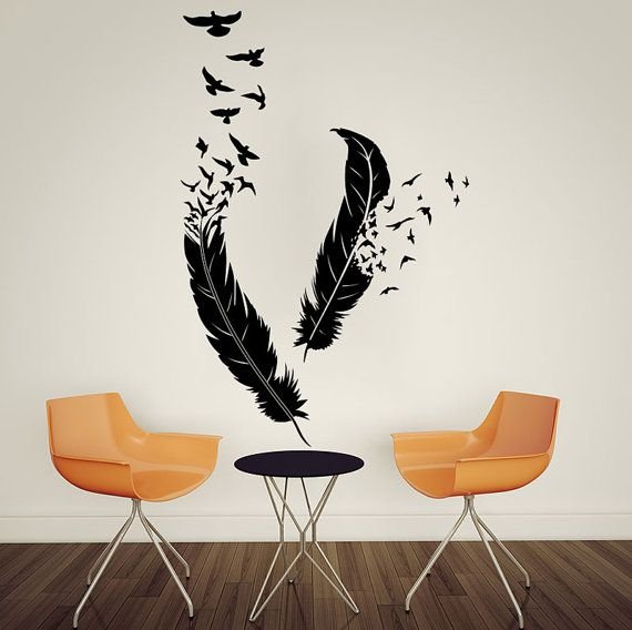 Рисунок на стене в квартире