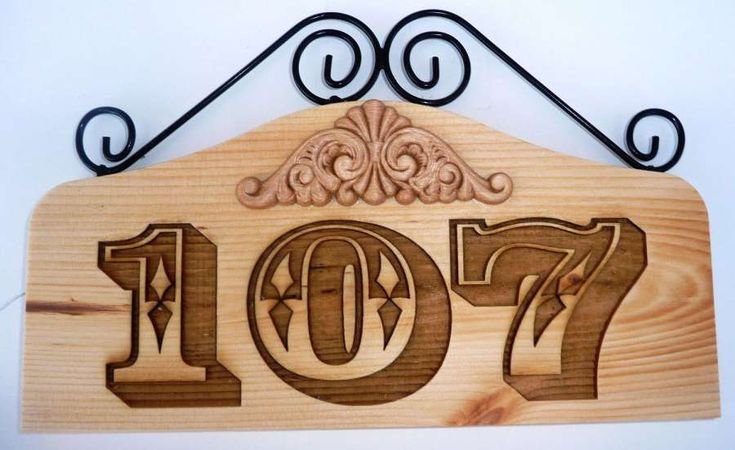 Буквы Выжженные на дереве