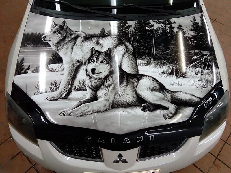 Винил на капот автомобиля