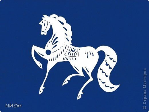 Трафарет лошади на окно