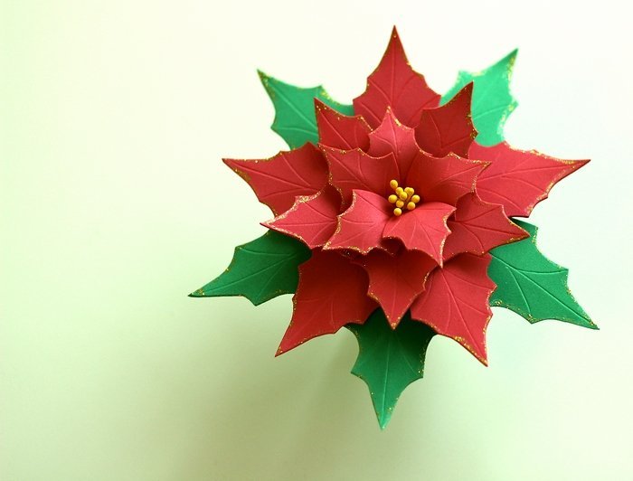 Рождественский цветок пуансеттия из фоамирана