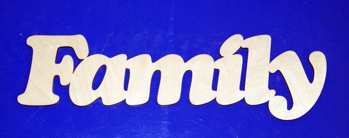 Объемная надпись Family