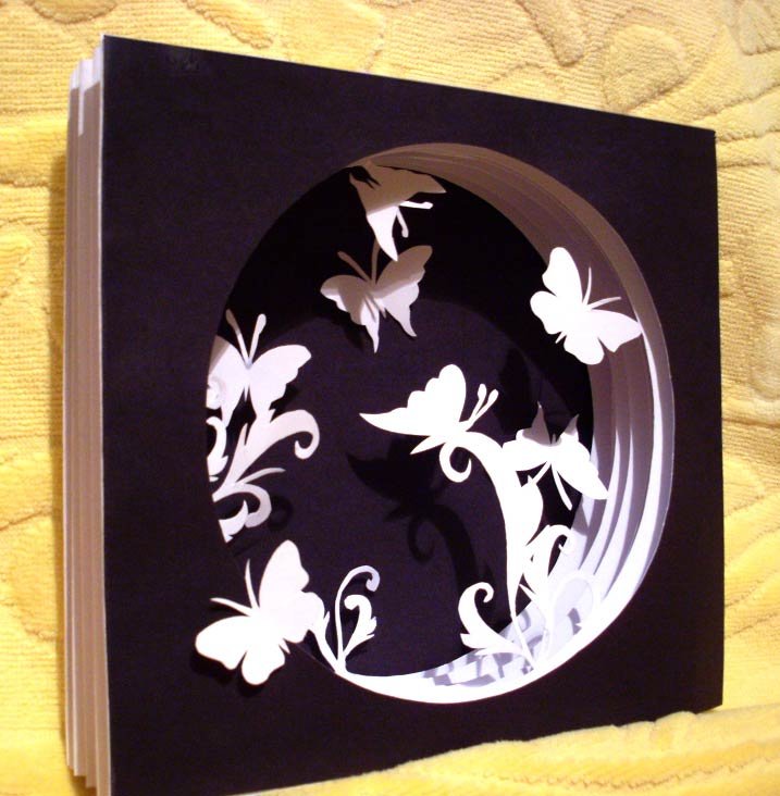 Картины из бумаги