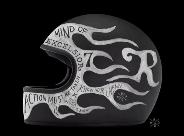 Наклейки на шлем