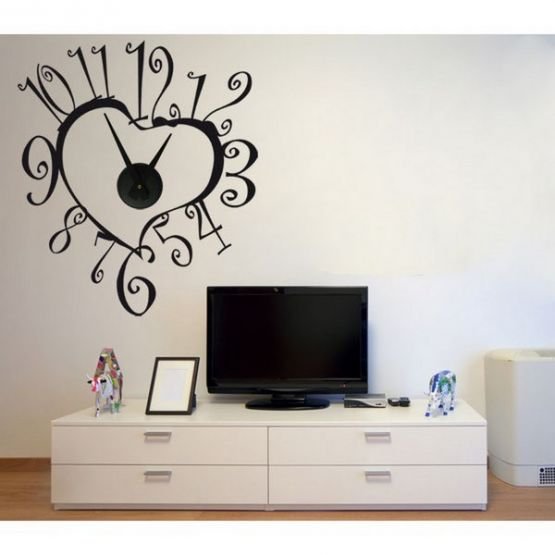 Варианты наклейки часов на стену клеящиеся