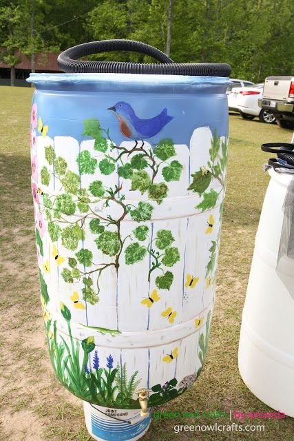 Разрисованные бочки для сада