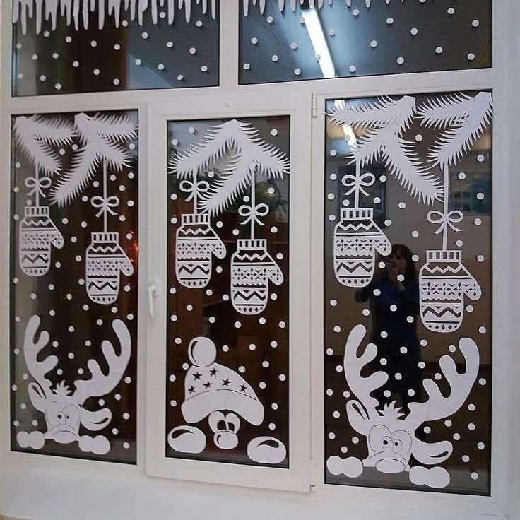 Окна на новый год украшаем