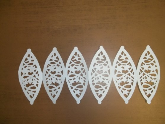 Ажурные шарики из бумаги