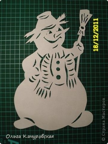 Снеговик почтовик трафарет на окно для вырезания