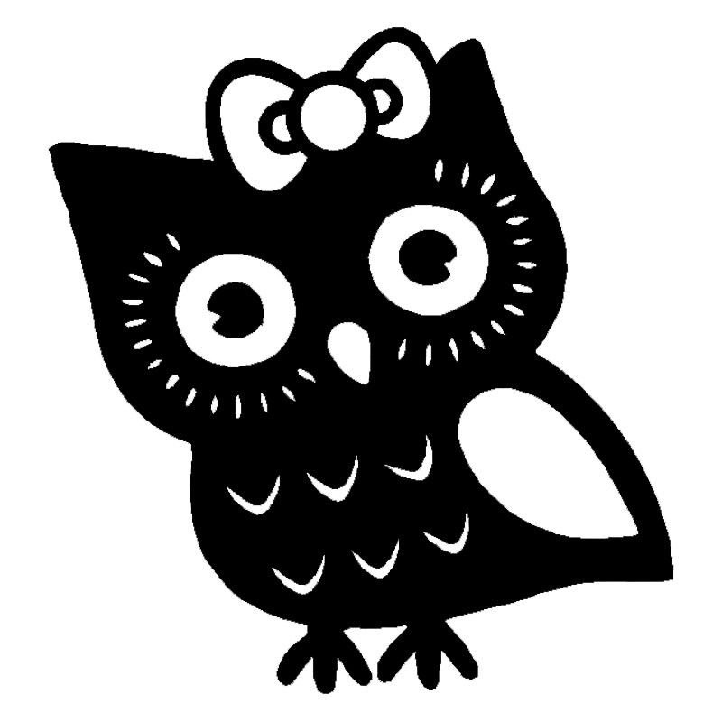 Черный силуэт Совы