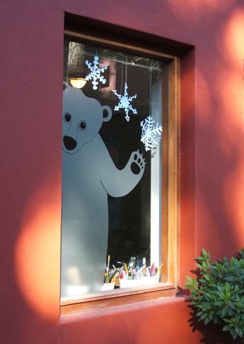 Мишка для украшения окон