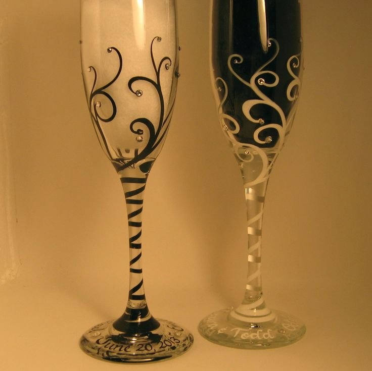 Роспись бокалов контуром