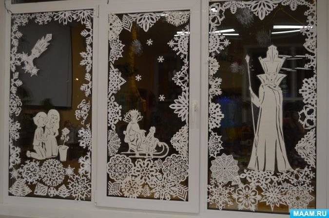 Новогодняя сказка на окне