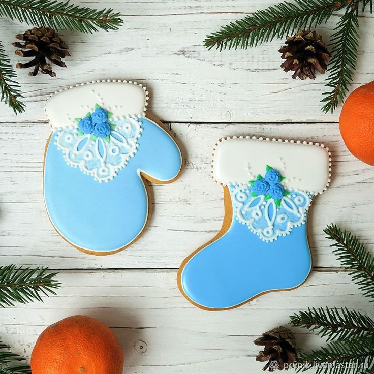 Пряник варежка новогодний