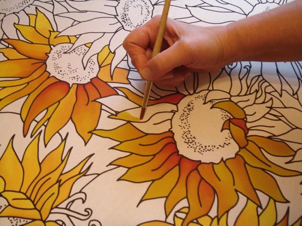 Трафаретная роспись ткани