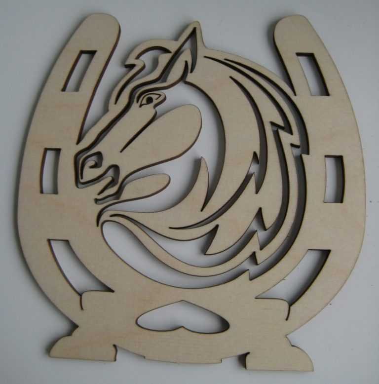 Выпиливаем лобзиком