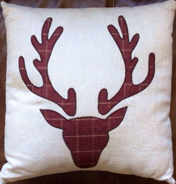 Подушка с оленем своими руками