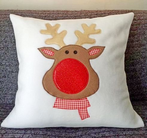 Новогодние подушки