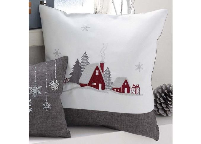 Новогодние подушки в интерьере