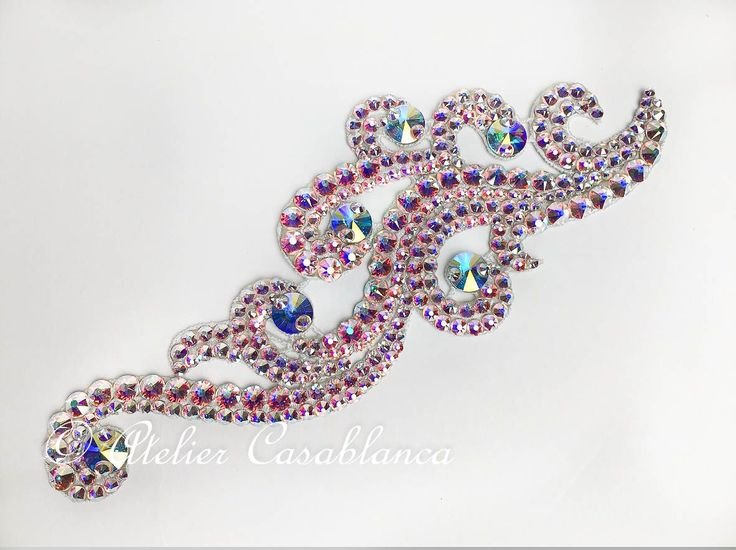 Украшение для волос для художественной гимнастики