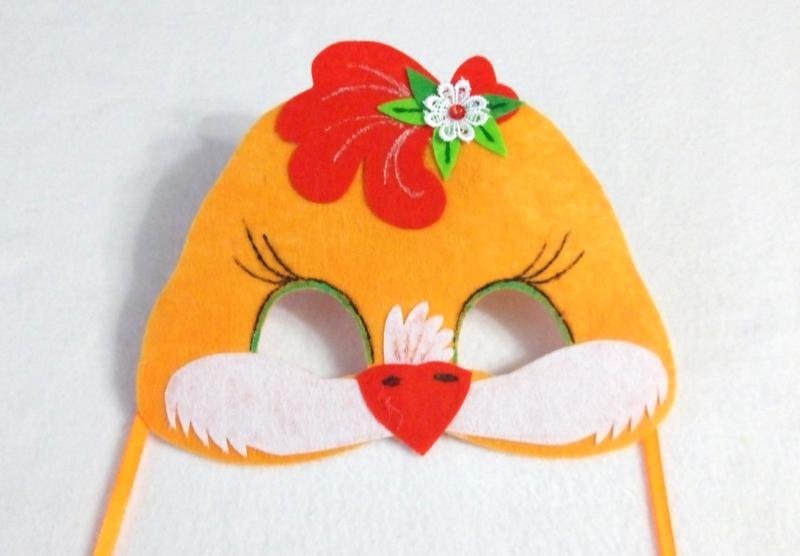 Маска курочки из фетра