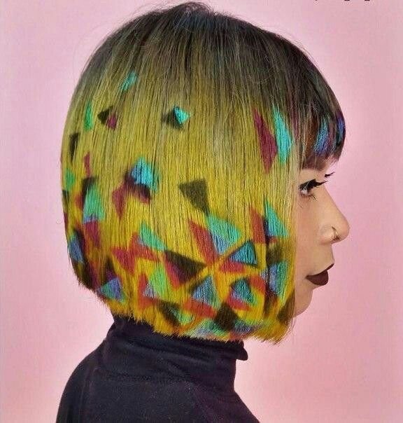 Необычное окрашивание волос