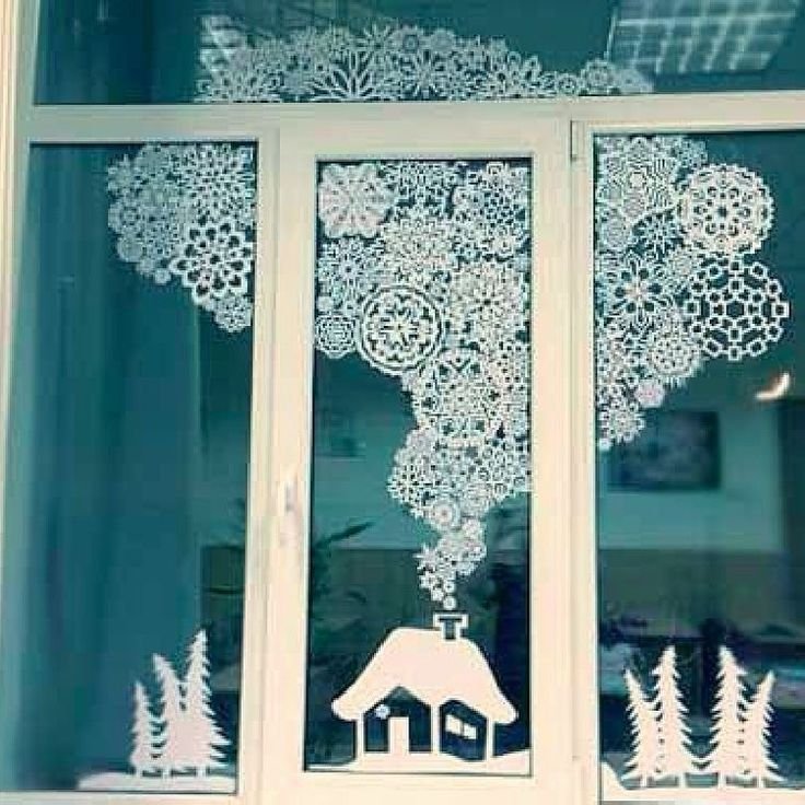 Новогоднее украшения на окна