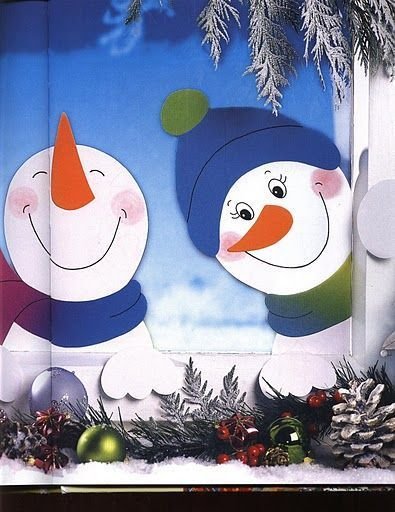 Снеговики для украшения окон