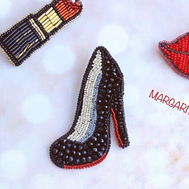 Туфли из бисера