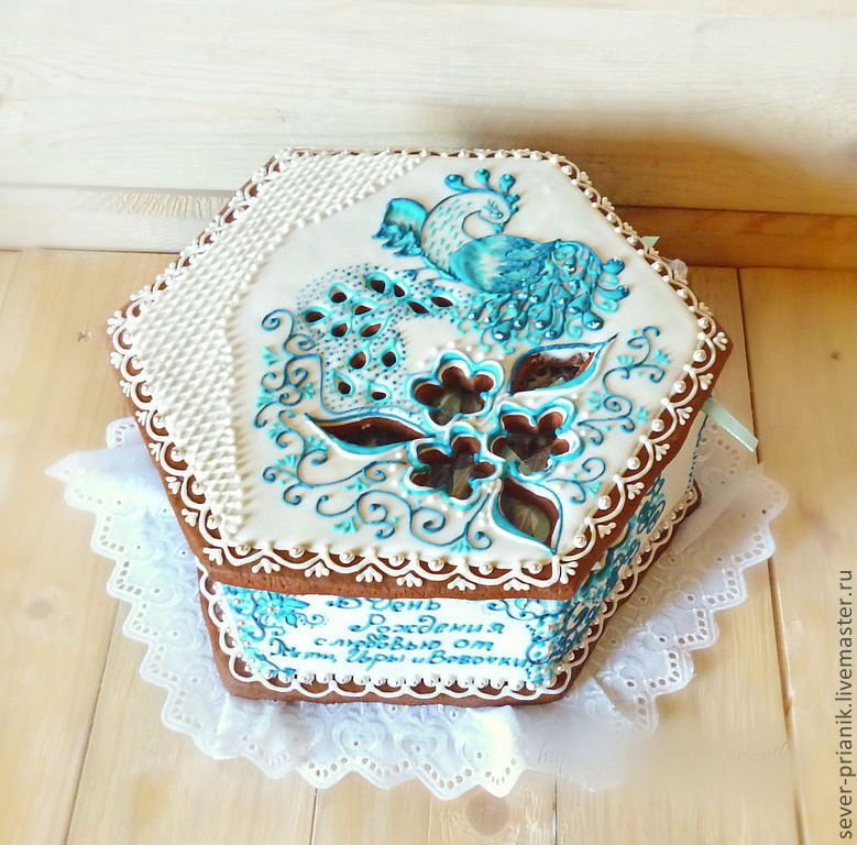 Пряничная шкатулка