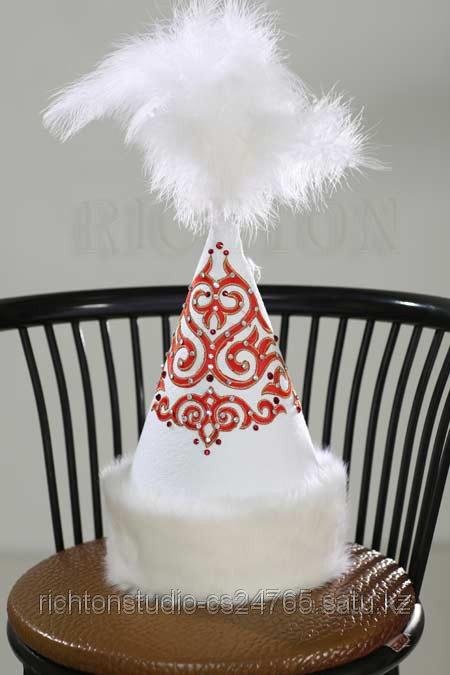 Казахский национальный головной убор саукеле