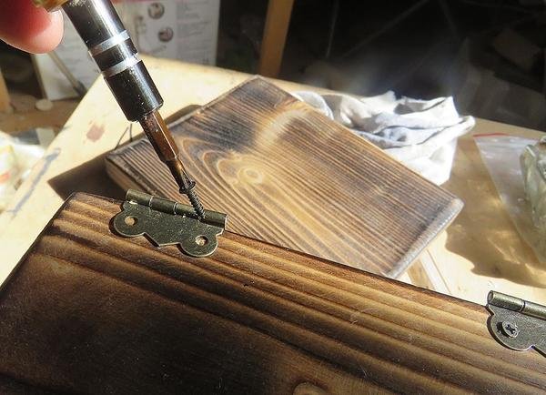 Паяние по дереву