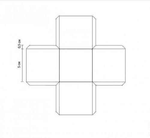 Прямоугольная коробочка из картона