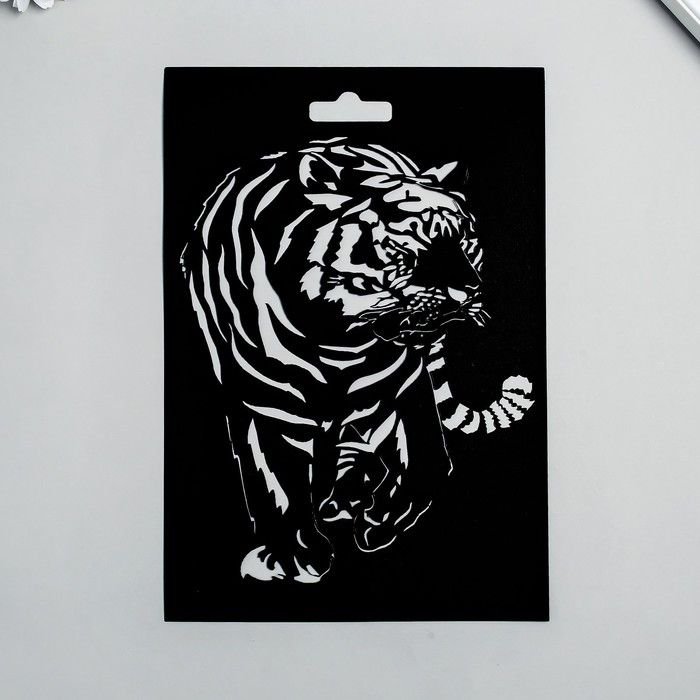 Маска тигр пластик