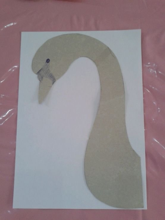 Лебедь для вырезания