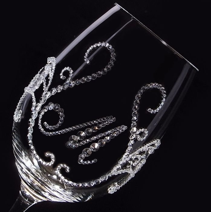 Бокалы со стразами