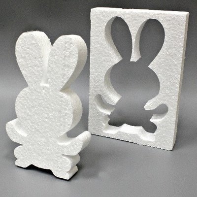 Зайчик из пенопласта