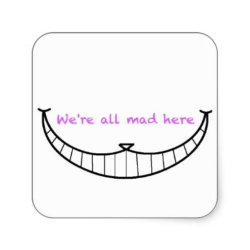 Маска с улыбкой Чеширского кота