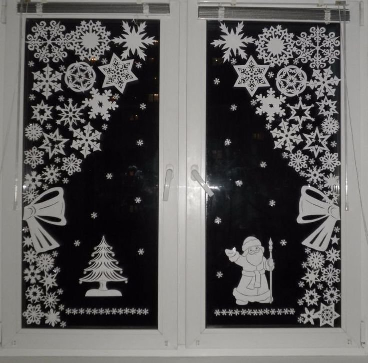 Новогоднее украшения на окна